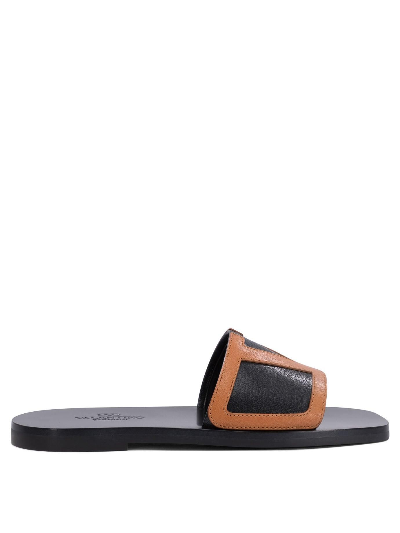 サンダル・ミュール VALENTINO GARAVANI FUSSFRIEND VELVET SLIDE SANDALS Fussfriend velvet sandals in pink - Valentino Garavani