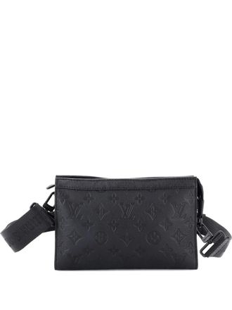 Louis Vuitton Gaston Wearable Wallet Monogram Shadow Leather crossbody bag - Zwart