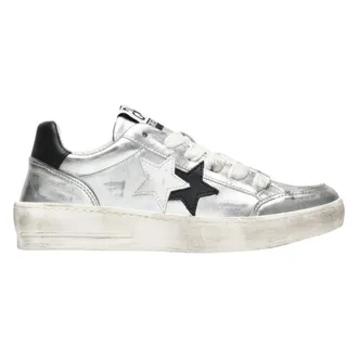 2Star Sneakers, female, Gray, 6 UK, Silver Laminate Leather Trainers with Black and White Leather Details