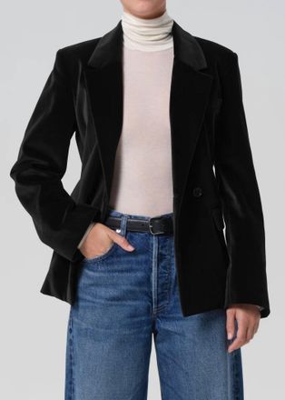 Citizens Of Humanity Womens Matteau Velvet Blazer In Black