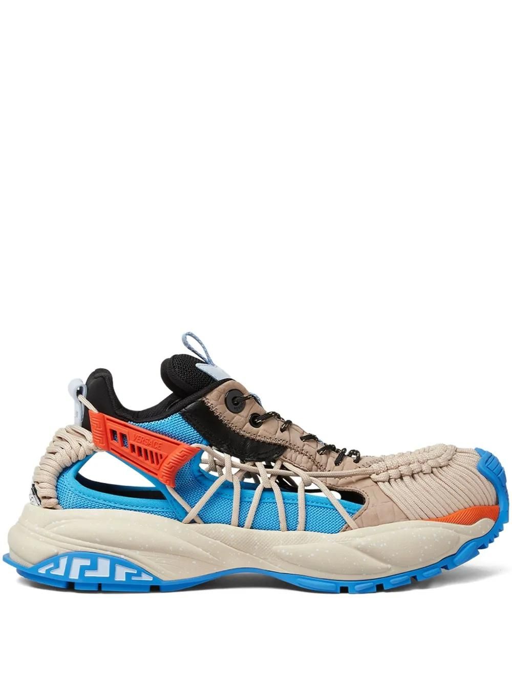 Baskets Versace en Bleu dès 290,00 €+ - Main Image