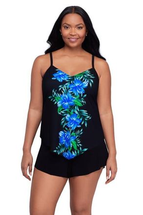 Trimshaper Hank Handkerchief Tankini Swimsuit Top in Rainforest Garland at Nordstrom, Size 12