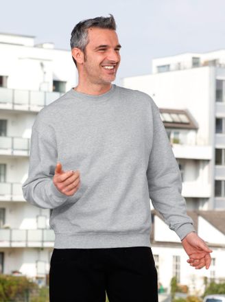 Fruit Of The Loom Sweatshirt