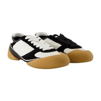 Alexander McQueen Oversized Calfskin Sneaker - Multicolor