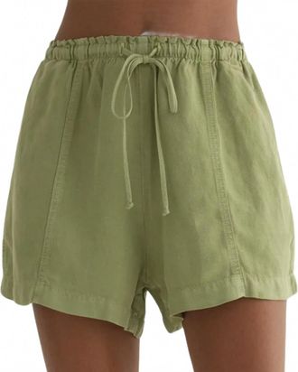 Bella Dahl Womens Seamed Ruffle Waist Short In Summer Moss