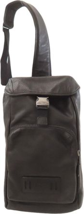 Coach Leather Sling Bag (Pre-Owned)