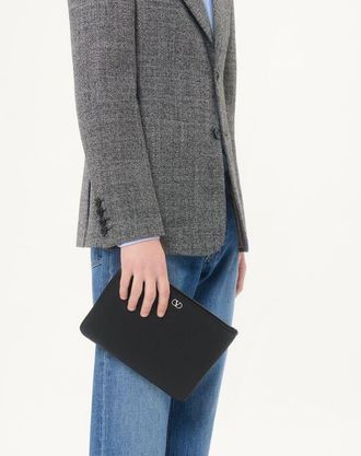 Valentino Garavani Pouch Valentino Garavani Vlogo Signature In Vitello Granato Uomo NERO UNI