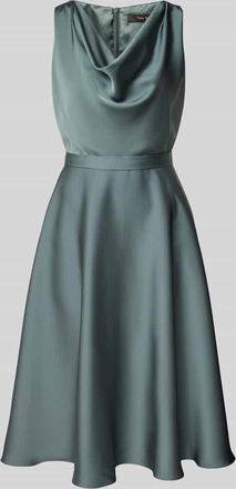 Vera Mont Knielanges Cocktailkleid mit Wasserfall-Ausschnitt in Gruen, Größe 40