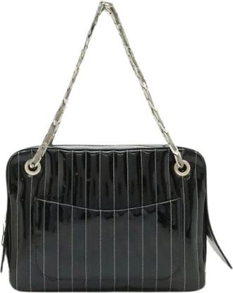 Chanel Pre-owned Shoulder Bags, female, Black, Size: ONE SIZE Pre-owned New Mademoiselle Leather Shoulder Bag