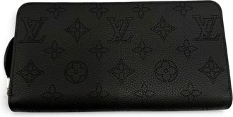 Louis Vuitton Black Mahina Leather Long Wallet (Bi-Fold) (Pre-Owned)