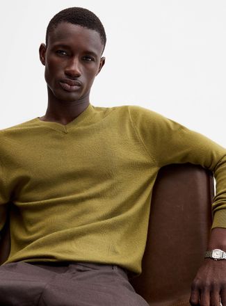 Le 31 Mens Responsible merino V-neck sweater