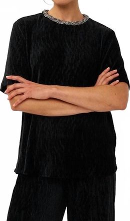 Esqualo Viva Velvet Plisse Top In Black