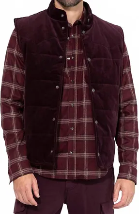 Monfrere Wayne Needle Cord Vest In Plum
