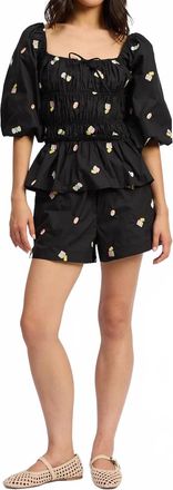 En Saison Womens Juniper Macaroon Shorts In Black