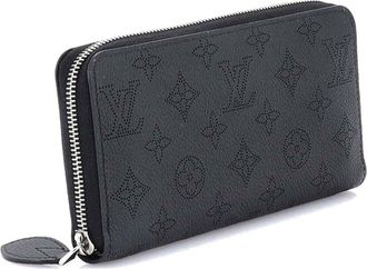 Louis Vuitton Zippy Wallet Mahina Leather (Authentic Pre-Loved)