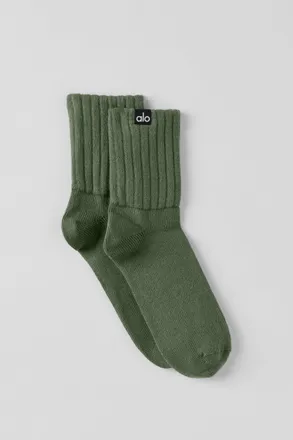 Alo | Half-Crew Scrunch Socks in Bamboo Green, Size: Medium