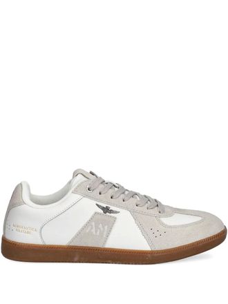 Aeronautica logo-appliqu&eacute; sneakers - Wit