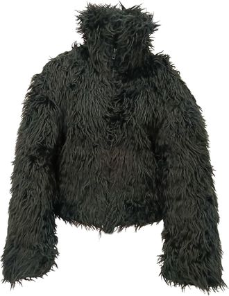 Balenciaga Balenciaga cropped gewatteerde jas van zwart imitatiebont