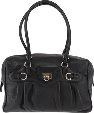 Ferragamo Gancini Buckle Shoulder Bag Leather Leather Shoulder Bag Bag (Pre-Owned)