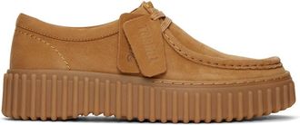 Clarks Derbys in nubuck Torhill Bee