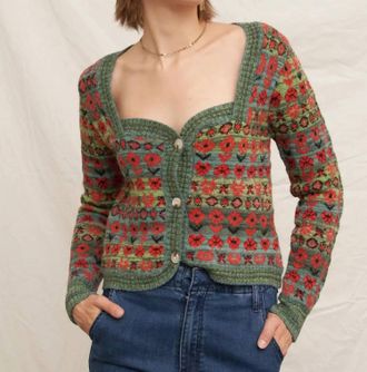 En Cr&egrave;me Jacquard Sweetheart Cardigan In Green