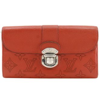 Louis Vuitton Red Color Monogram Mahina Leather Long Wallet (Bi-Fold) (Pre-Owned)