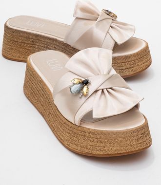 Prologue Shara Braided Bow & Bee Gesp Platform Sandaal