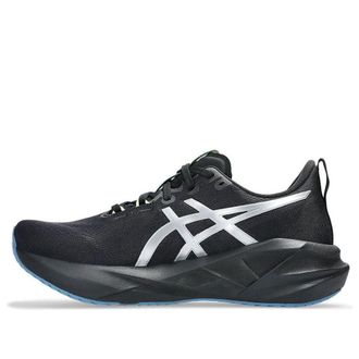 Asics Novablast 5 Luxe Luxe Black 1011C031-001