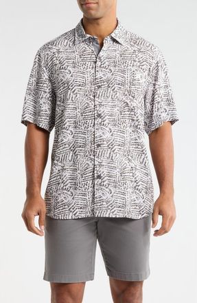 Tommy Bahama Veracruz Cay Sands Island Echo Short Sleeve Button-Up Shirt in Silver Sky at Nordstrom, Size 4Xlt