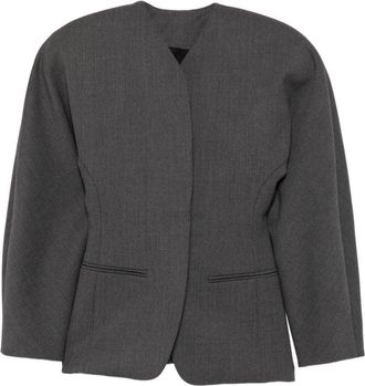 Jacquemus Voluminous Grey Jacket with Tailored Silhouette and Minimalist Design