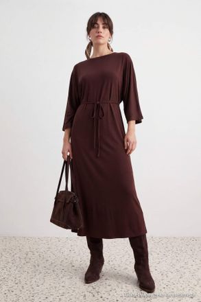 Trendyol Modest Dames Bruin Effen Maxi Lang A-lijn Modest Jurken