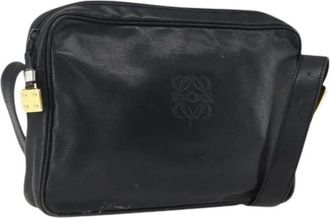 Loewe Pre-owned Cross Body Bags, female, Black, Size: ONE SIZE Pre-owned Leather Shoulder Bag