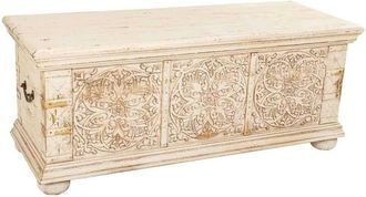 Wanderlust Deco Ba&uacute;l De Madera Tallada Acabado Artesanal Beige 103x40x43h Cm