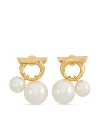 Ferragamo Oorringen verfraaid met imitatieparel - Goud