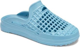 Lusso Scenario Perforated Clog in Newport Blue at Nordstrom, Size 10