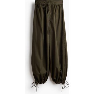 H&M Balloon-leg Poplin Pants in Dark Khaki Green at Nordstrom, Size X-Large
