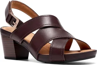 Clarks Kymber Shine Womens Sandals Dark Brown Leather : 6.5 C - Wide