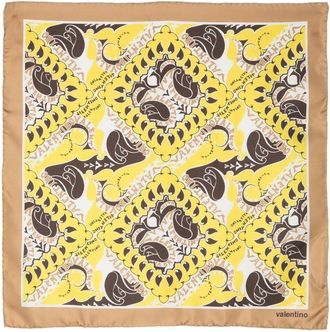 Valentino Garavani Manifesto Bandana Foulard print scarf - women - Silk - One Size - Yellow