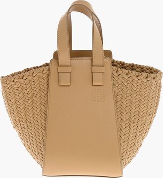Loewe Mini Bag in Pelle Intrecciata con Monogram Tono su Tono Loewe