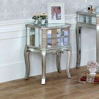 Melody Maison Mirrored 2 Drawer Bedside Lamp Table - Tiffany Range in Silver