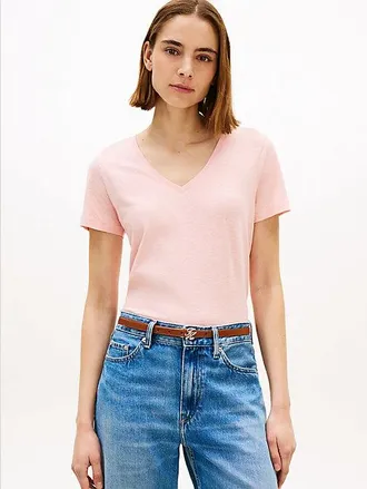 Tommy Hilfiger Camiseta de mezcla de lino con cuello de pico