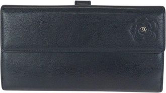Chanel Black Calfskin Camellia Long Wallet (Authentic Pre-Loved)