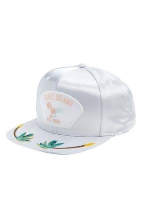 Goorin Brothers Island Getaway Trucker Hat in Sky at Nordstrom Rack