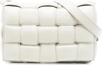 Bottega Veneta Borsa a tracolla Cassette in nappa con motivo Intrecciato imbottito 2012-2025 - Bianco