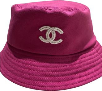 Chanel bucket hat CC logo