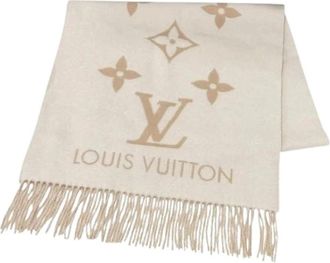 Louis Vuitton Pre-owned Scarves, female, Beige, Size: ONE SIZE Pre-owned Stole