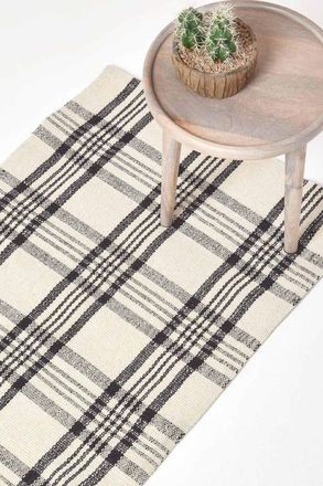 Homescapes Logan Tartan Check Non-Slip 100% Wool Rug in Natural White | Size: 150 cm x 240 cm