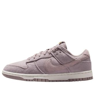 Nike (WMNS) Nike Dunk Low Now Accepting All Flowers IQ0386-226