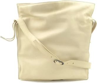Loewe Pre-owned Shoulder Bags, female, Beige, Size: ONE SIZE Pre-owned Leather shoulder-bags
