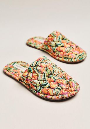 Farm Rio Quilted Hotel Slippers